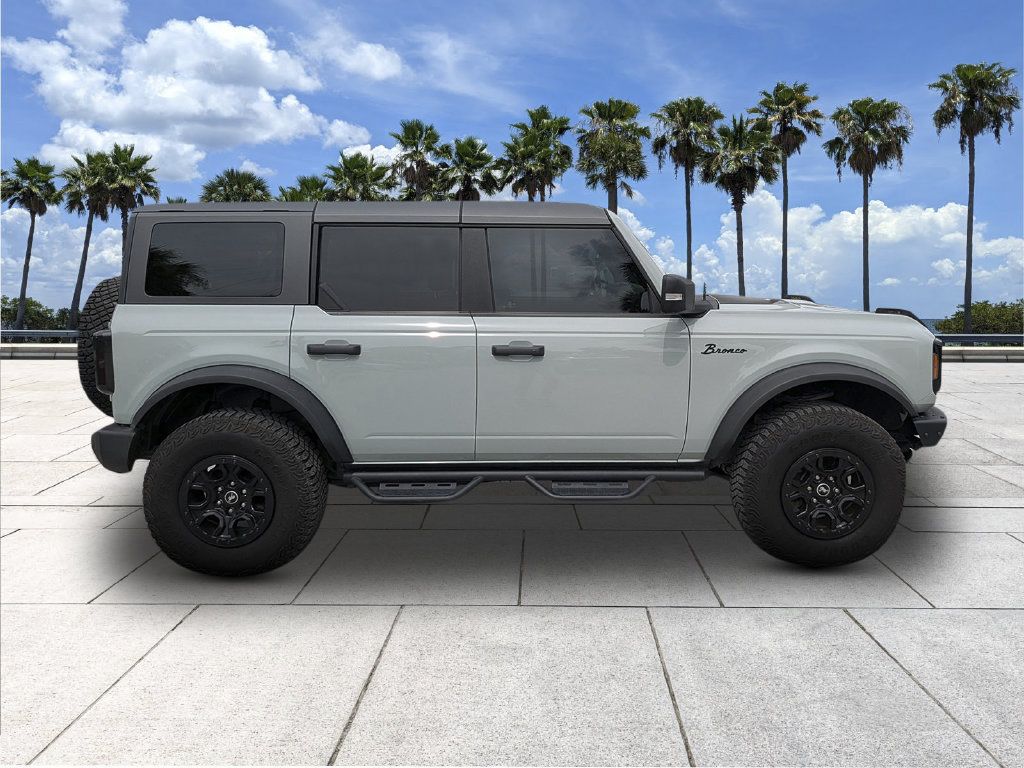 Used 2023 Ford Bronco Wildtrak AWD/4WD image 8