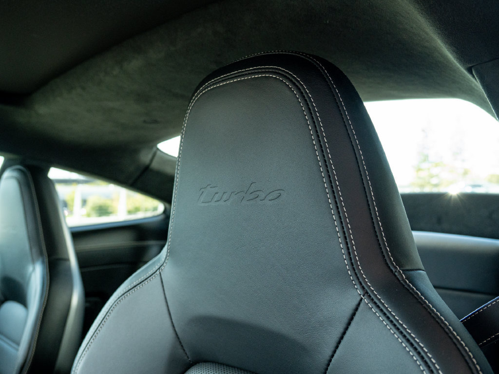 Certified 2022 Porsche 911 Turbo AWD/4WD image 6