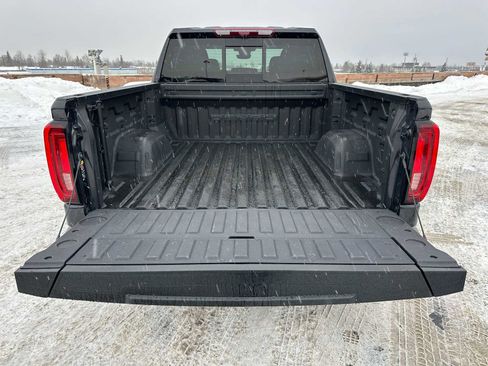 Used 2023 GMC Sierra 1500 Denali w/ Technology Package image 14