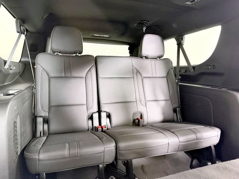 Used 2023 Chevrolet Suburban RST w/ Luxury Package AWD/4WD image 49