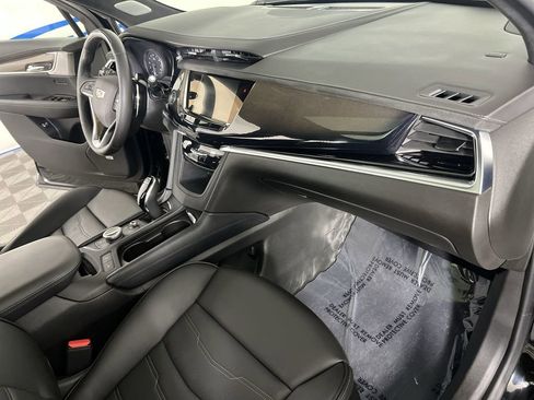 Certified 2025 Cadillac XT6 Sport w/ Platinum Package AWD/4WD image 31