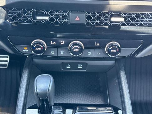 Used 2023 Honda Accord Sport image 15