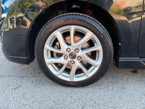 Used 2013 MAZDA MAZDA5 Touring FWD image 13