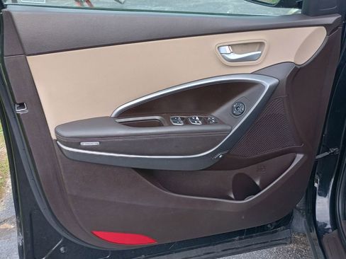 Used 2017 Hyundai Santa Fe Sport image 11