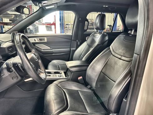 Used 2020 Ford Explorer ST w/ ST Street Pack AWD/4WD image 12