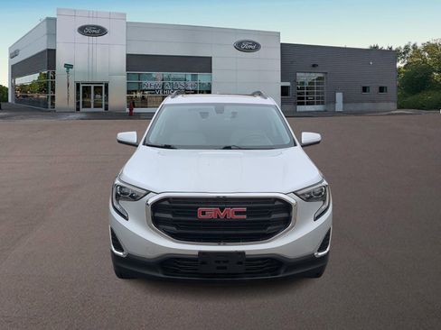 Used 2019 GMC Terrain SLE image 3
