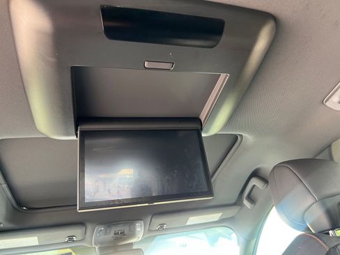 Used 2022 Toyota Sienna XSE w/ XSE Plus Package FWD image 26
