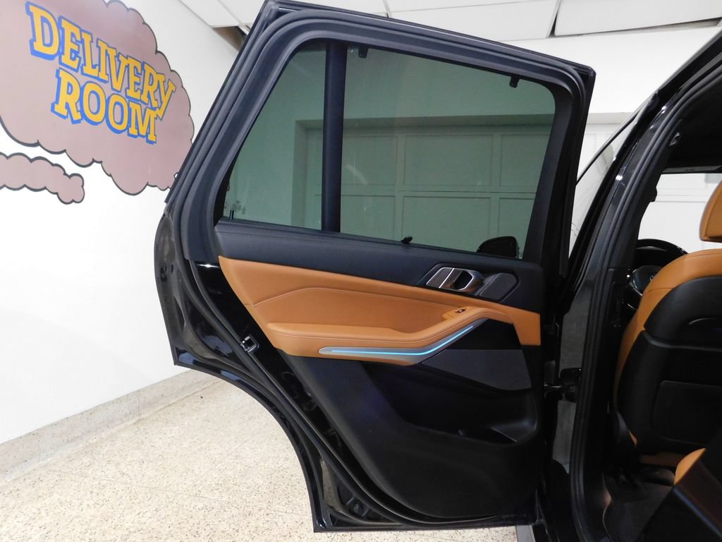 Used 2023 BMW X5 xDrive45e AWD/4WD image 65