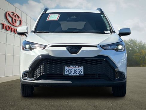 Used 2024 Toyota Corolla Cross AWD Hybrid image 8