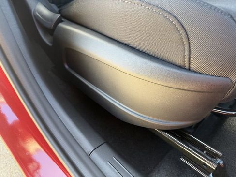 New 2026 Hyundai Tucson SE image 25