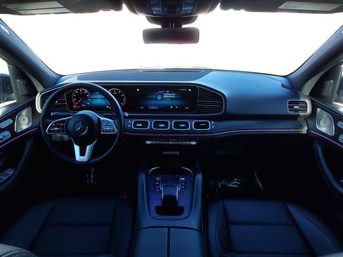 Used 2023 Mercedes-Benz GLE 350 w/ Premium Package image 9