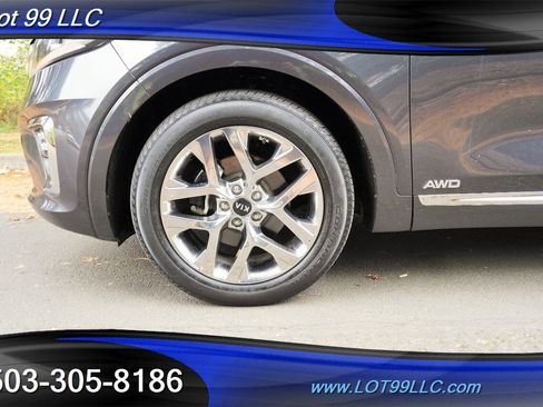 Used 2019 Kia Sorento SX image 38