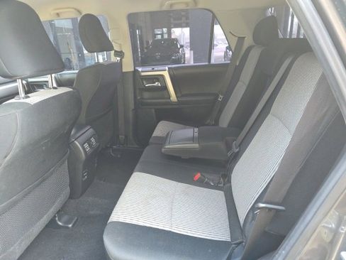 Used 2016 Toyota 4Runner Limited image 10