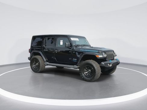 Used 2022 Jeep Wrangler Unlimited Rubicon 4xe AWD/4WD image 2