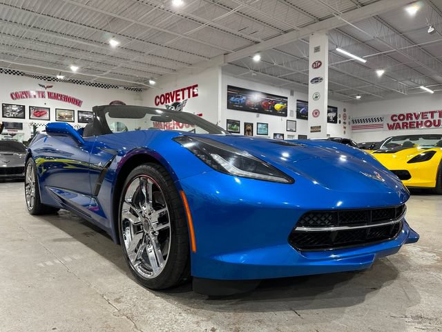Used 2014 Chevrolet Corvette Stingray Convertible w/ 2LT Preferred Equipment Group RWD image 4
