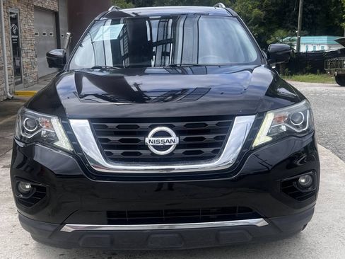 Used 2017 Nissan Pathfinder SL w/ SL Premium Package FWD image 9
