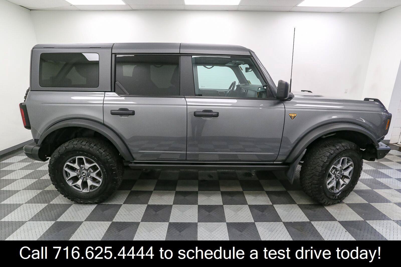 Used 2022 Ford Bronco Badlands AWD/4WD image 9