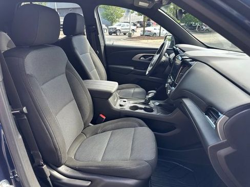 Used 2023 Chevrolet Traverse LT FWD image 31