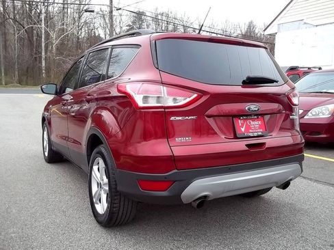 Used 2014 Ford Escape SE w/ Equipment Group 201A FWD image 2