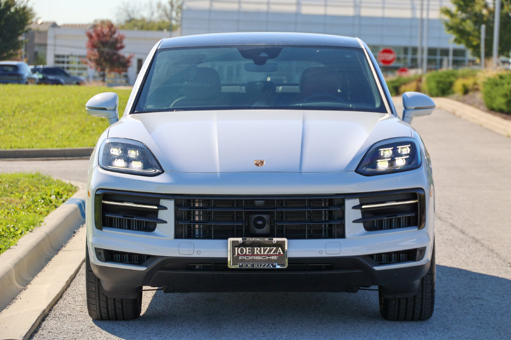 Certified 2026 Porsche Cayenne Coupe AWD/4WD image 22