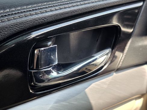 Used 2018 Nissan Maxima 3.5 SL FWD image 11