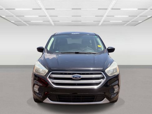 Used 2017 Ford Escape SE FWD image 7