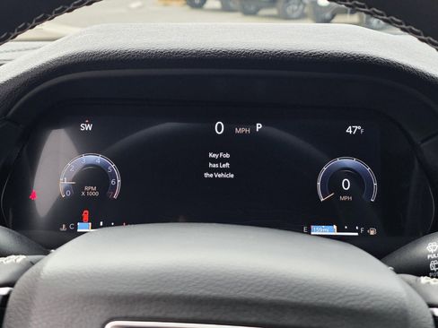 New 2025 Jeep Grand Cherokee Laredo X image 16