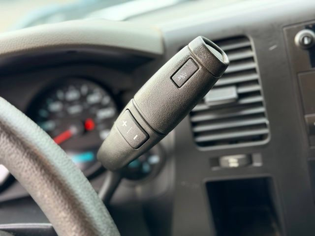 Used 2011 Chevrolet Silverado 1500 W/T AWD/4WD image 8