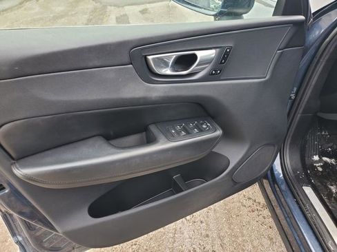 Certified 2023 Volvo XC60 B5 Core w/ Climate Package image 10