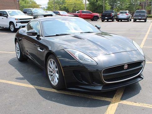 Used 2017 Jaguar F-TYPE Coupe RWD image 4
