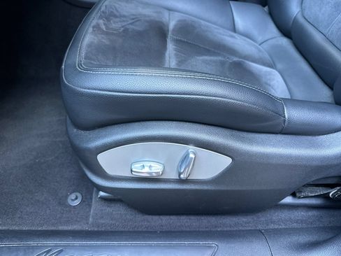 Used 2019 Porsche Macan AWD/4WD image 14