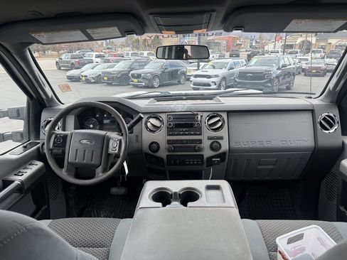 Used 2013 Ford F350 XLT w/ XLT Interior Pkg image 13
