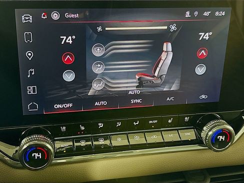 New 2026 GMC Canyon Denali image 16