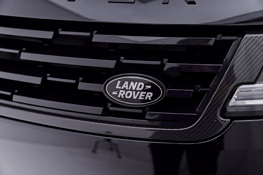 Used 2025 Land Rover Range Rover Sport SV Edition Two AWD/4WD image 18