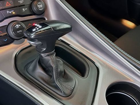 Used 2022 Dodge Challenger GT RWD image 17