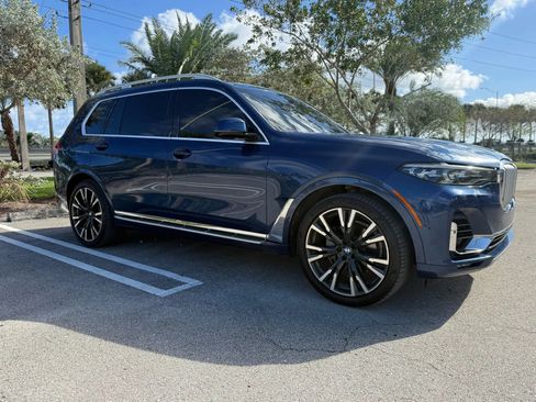 Used 2020 BMW X7 xDrive40i w/ Premium Package AWD/4WD image 7