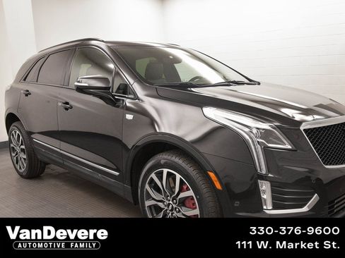 Certified 2023 Cadillac XT5 Sportv w/ Platinum Package image 1