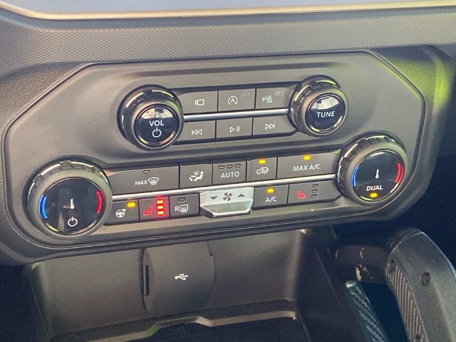 Used 2022 Ford Bronco Raptor AWD/4WD image 26