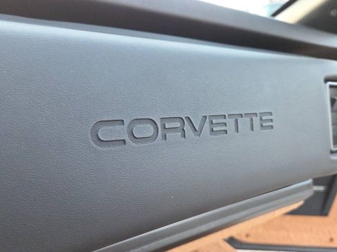 Used 1989 Chevrolet Corvette Convertible RWD image 37