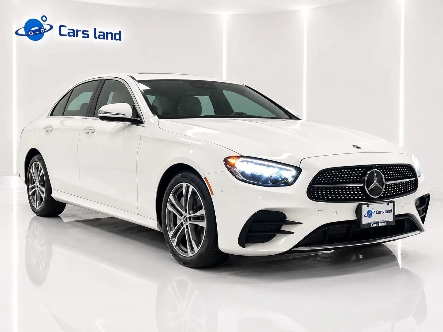 Used 2021 Mercedes-Benz E 350 4MATIC Sedan image 1