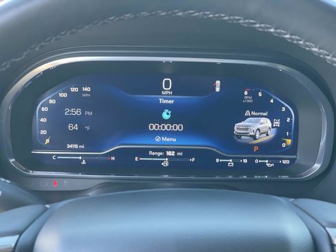 Used 2023 Chevrolet Tahoe High Country image 16