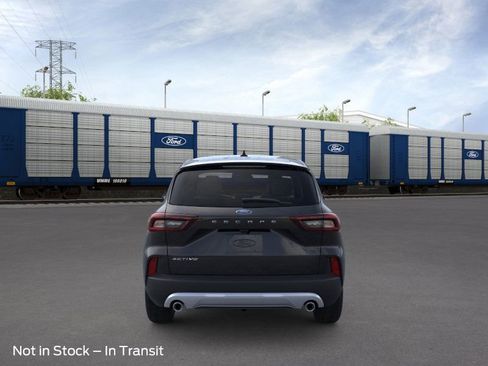 New 2026 Ford Escape Active FWD image 5