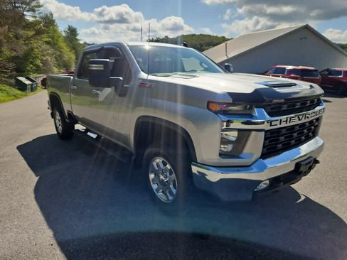 Used 2021 Chevrolet Silverado 2500 LT w/ Convenience Package AWD/4WD image 7