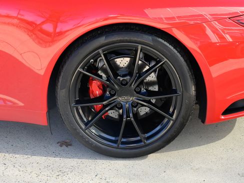 Used 2019 Porsche 911 Carrera T image 10