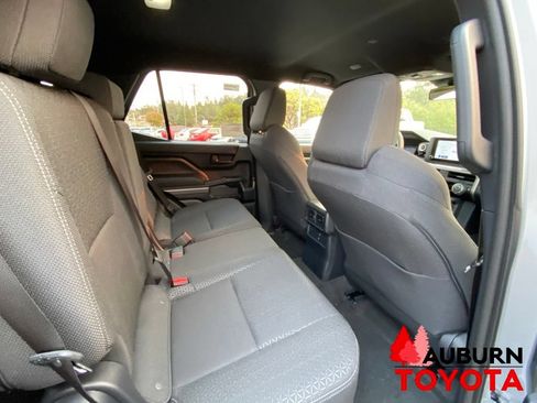 New 2026 Toyota 4Runner SR5 AWD/4WD image 13