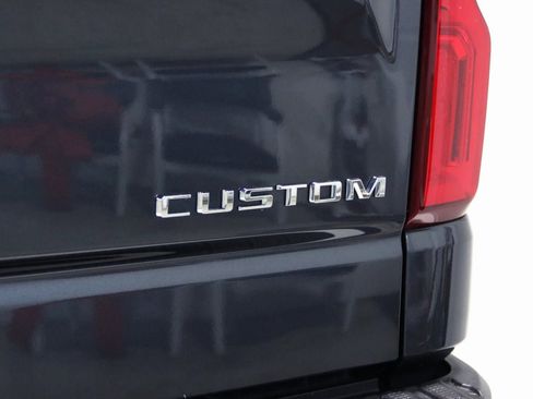 Used 2021 Chevrolet Silverado 1500 Custom Trail Boss image 13