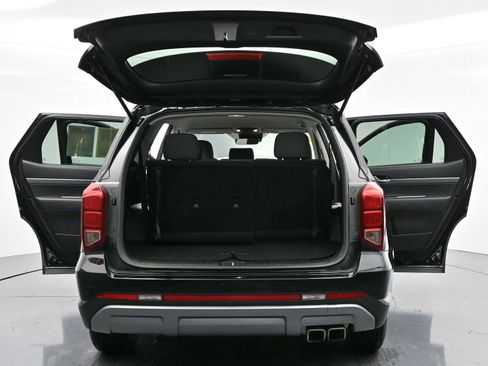 Used 2023 Hyundai Palisade SE w/ Cargo Package image 37