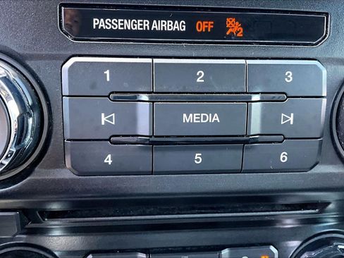 Used 2017 Ford F150 Lariat AWD/4WD image 33