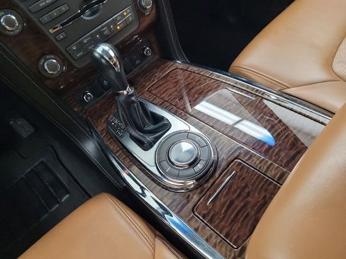 Used 2017 Nissan Armada Platinum w/ Captain Seat Package RWD image 26