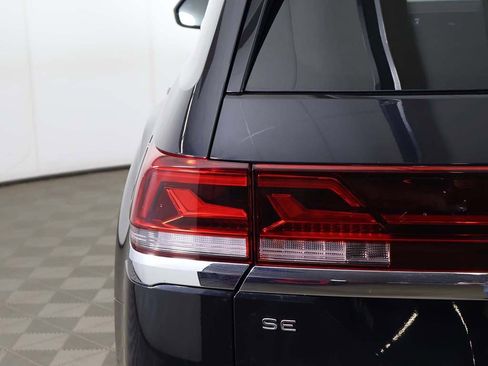 Used 2024 Volkswagen Atlas SE image 15